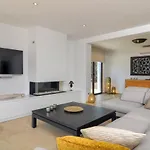 Villa Amipa By Aguilarent *