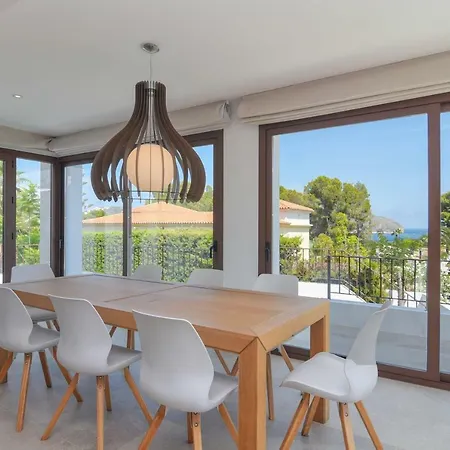 Amipa By Aguilarent Vila *