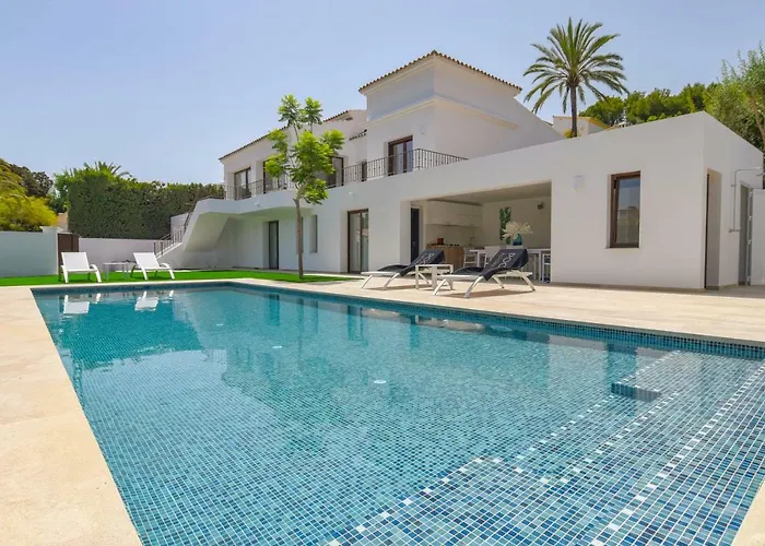 Amipa By Aguilarent Moraira