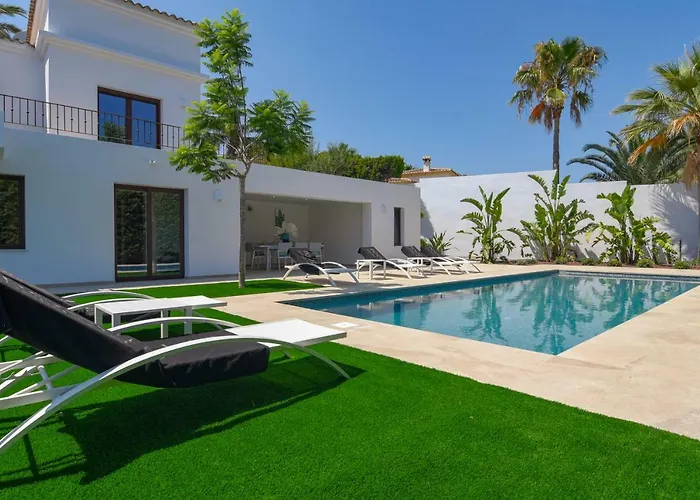 Villa Amipa By Aguilarent Moraira