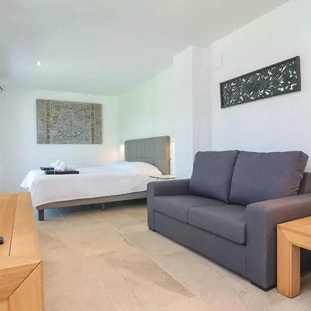 Amipa By Aguilarent * Moraira